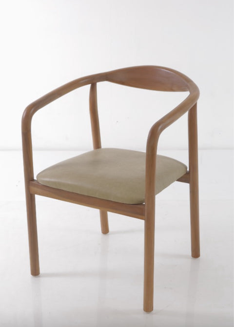 teak stoel, duurzaam hout, horecameubilair, Scandinavisch design