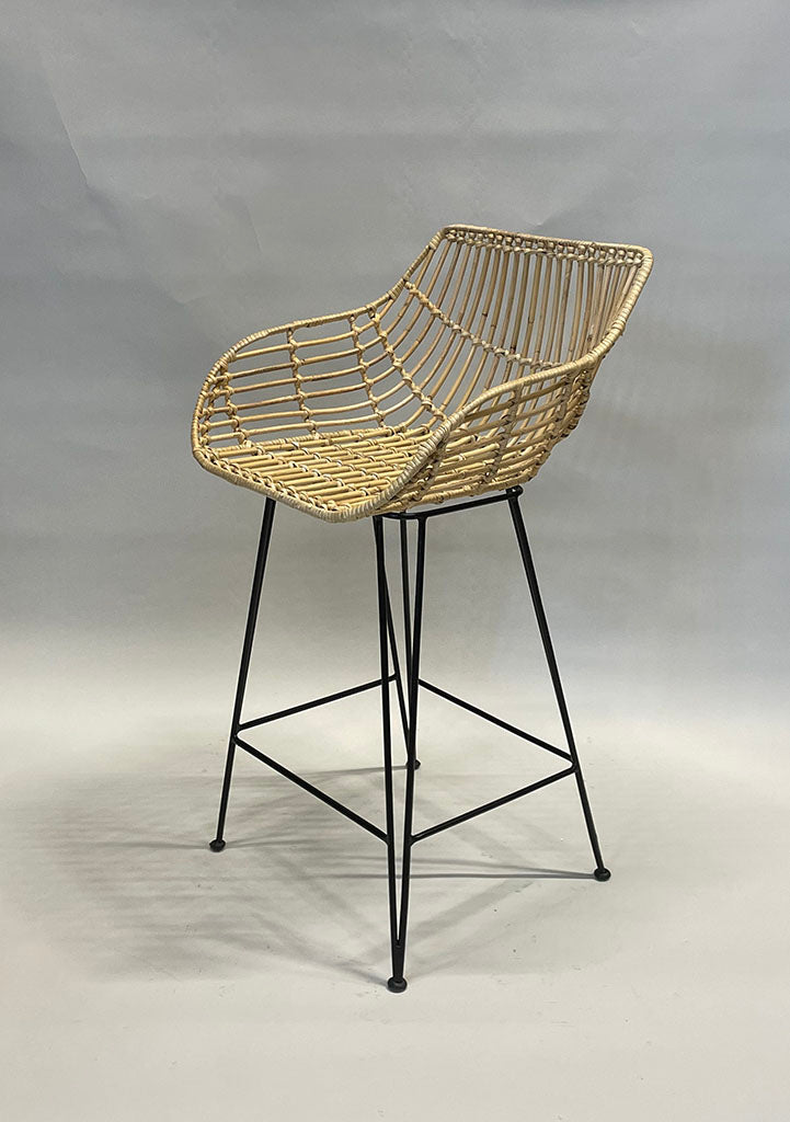 Rattan bar stool with arm Wood natural