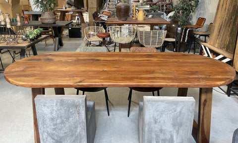 Ovale eettafel Mango