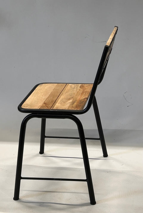 Industriële terras stoelen
