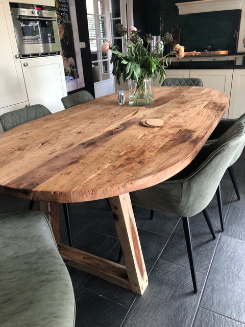 Ovale eettafel Mango met metalen X onderstel